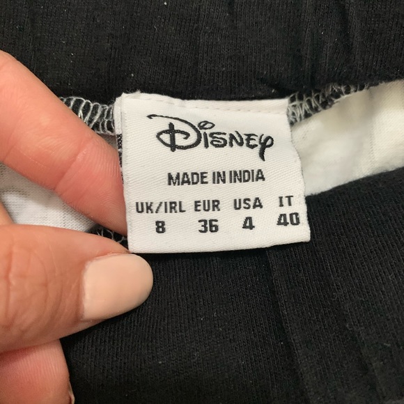 Mickey Mouse Dolphin Shorts - Picture 5 of 5